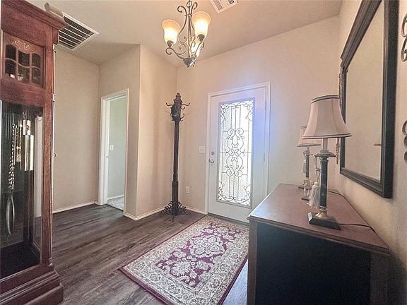 4th image of 42195 Elles Way