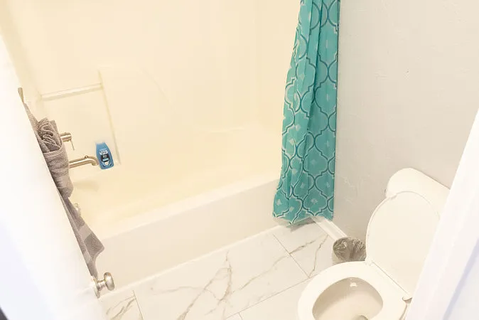 4 bed, 1500 sqft, $6,789 — Photo 3
