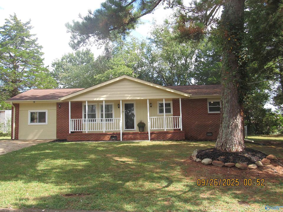 1st image of 6202 Valley Park Dr NW