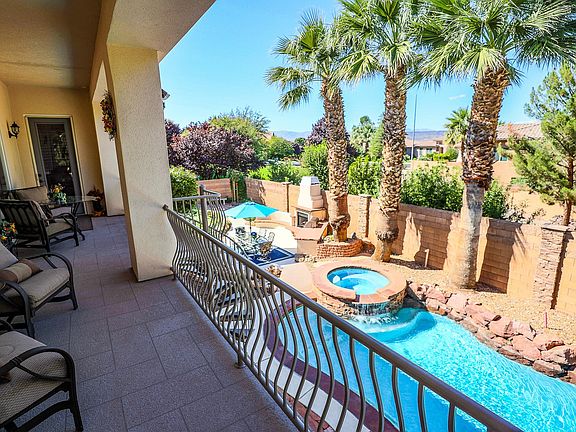 4th image of 1815 E Boulder Springs Cir