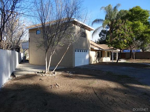 2nd image of 9633 Sunland Pl
