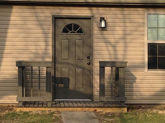 2nd image of 508 Woodlawn Ave