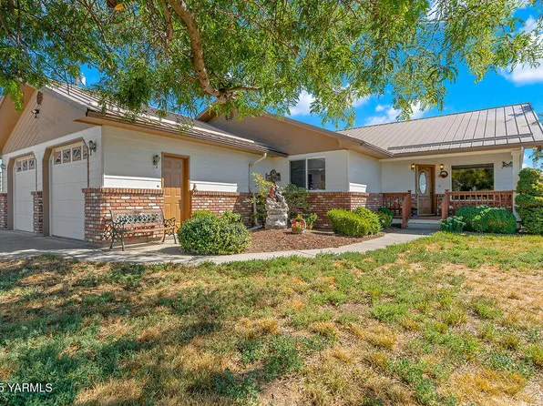 360 Orchardvale Rd, Zillah, WA 98953