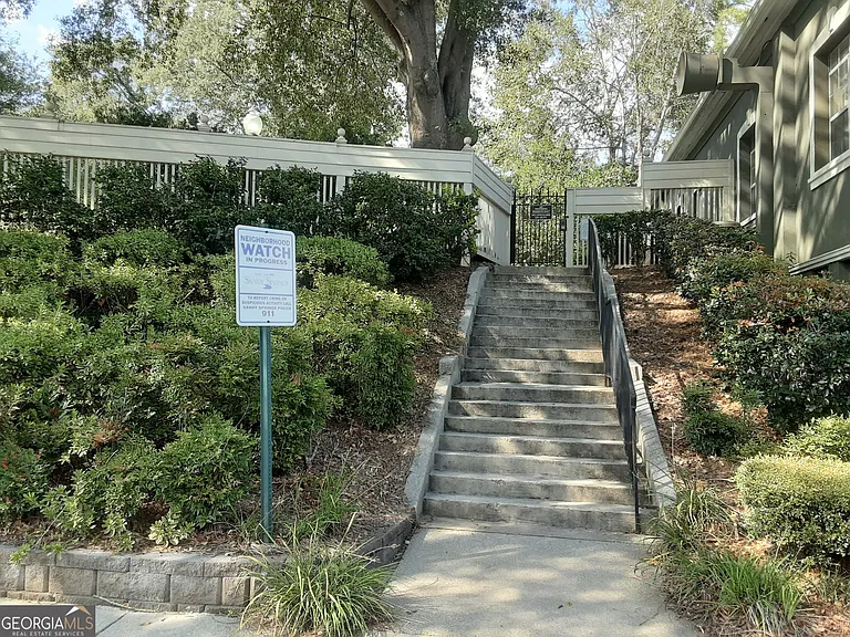 6900 Roswell Rd #3O — Photo 20