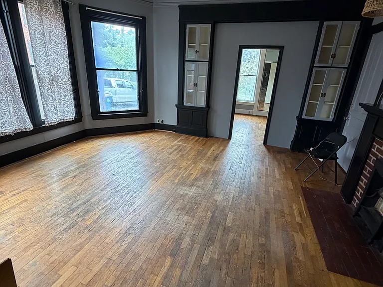 717 W Kalamazoo Ave #1 — Photo 3