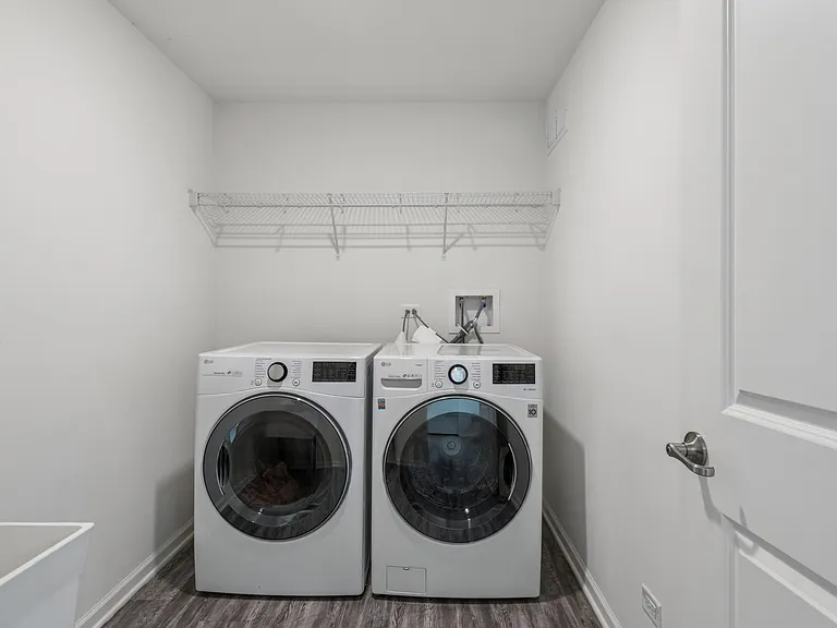 High end washer and dryer