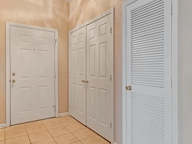 7990 Baymeadows Rd E #211 — Photo 4