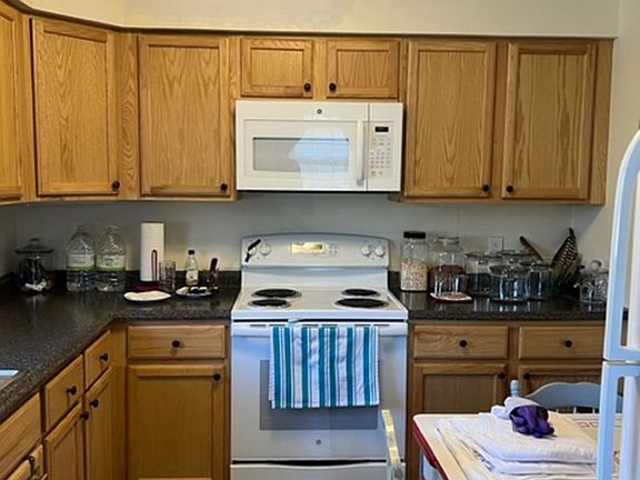 3rd image of 203 Myers St #A