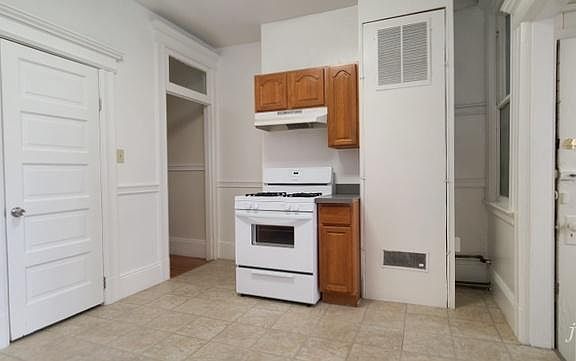 2nd image of 138 Clinton Park #B