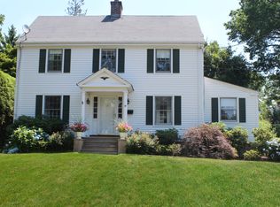 57 Tamarack Rd, Port Chester, NY 10573