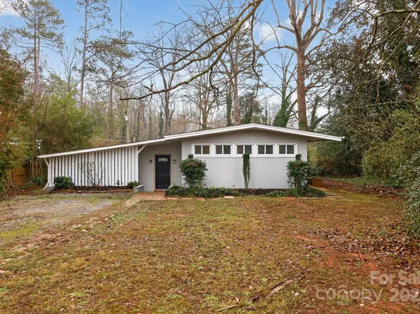 102 Maxine St, Spartanburg, SC 29302