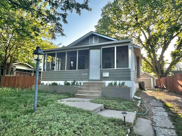 212 N Saint Paul St, Wichita, KS 67203