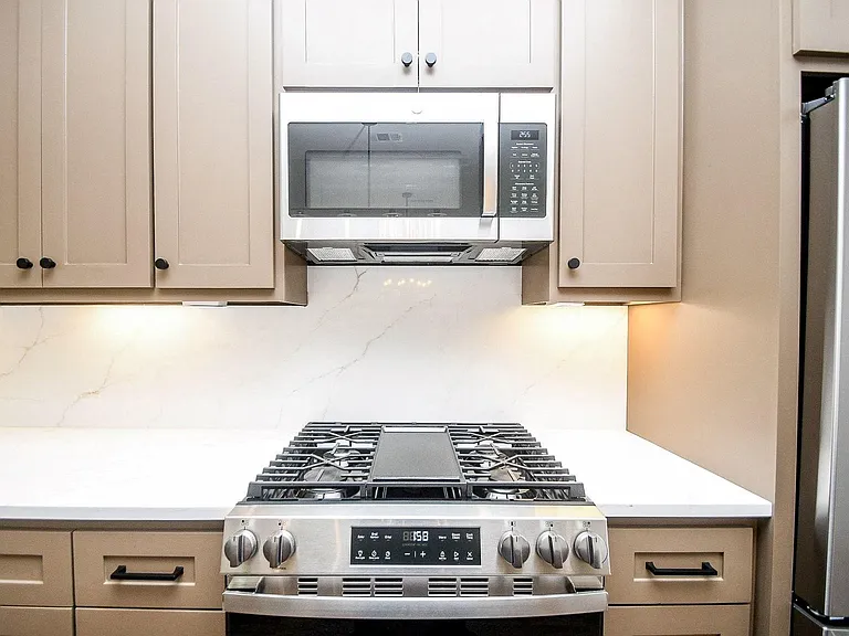 4101 Victoria Ave #B — Photo 14