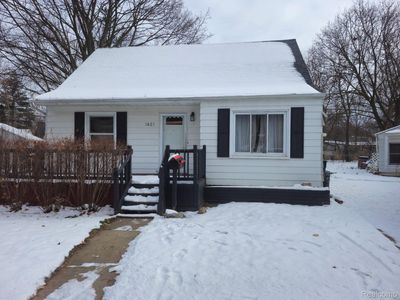 1627 Blackberry Ln, Flint, MI, 48507