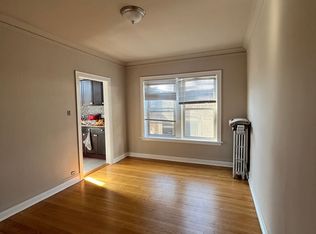 4261 W Addison St #3A, Chicago, IL 60641