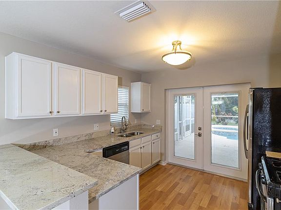 4th image of 7225 Bellingham Oaks Blvd