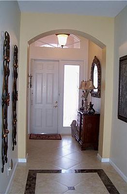 2nd image of 340 NW Shoreline Cir