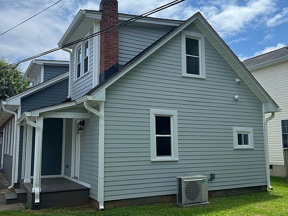 2nd image of 1516 Princess Anne St #A
