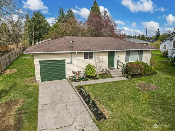 27 W Intercity Avenue, Everett, WA 98204