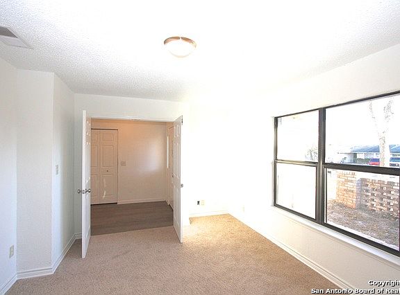 4th image of 9107 Port Hudson St