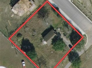 906 W Zipp Rd, New Braunfels, TX 78130