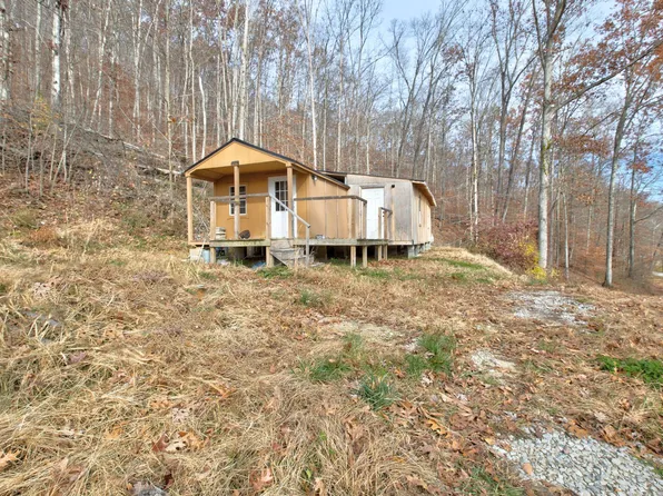 414 Upper Cane Creek Rd, Stanton, KY 40380