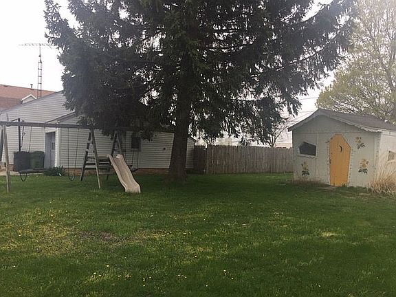 5th image of 225 E William St