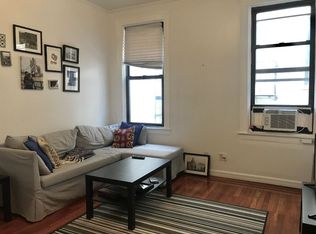 3059 34th St APT 2R, Astoria, NY 11103