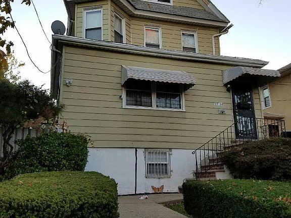 2nd image of 2734 Butler St