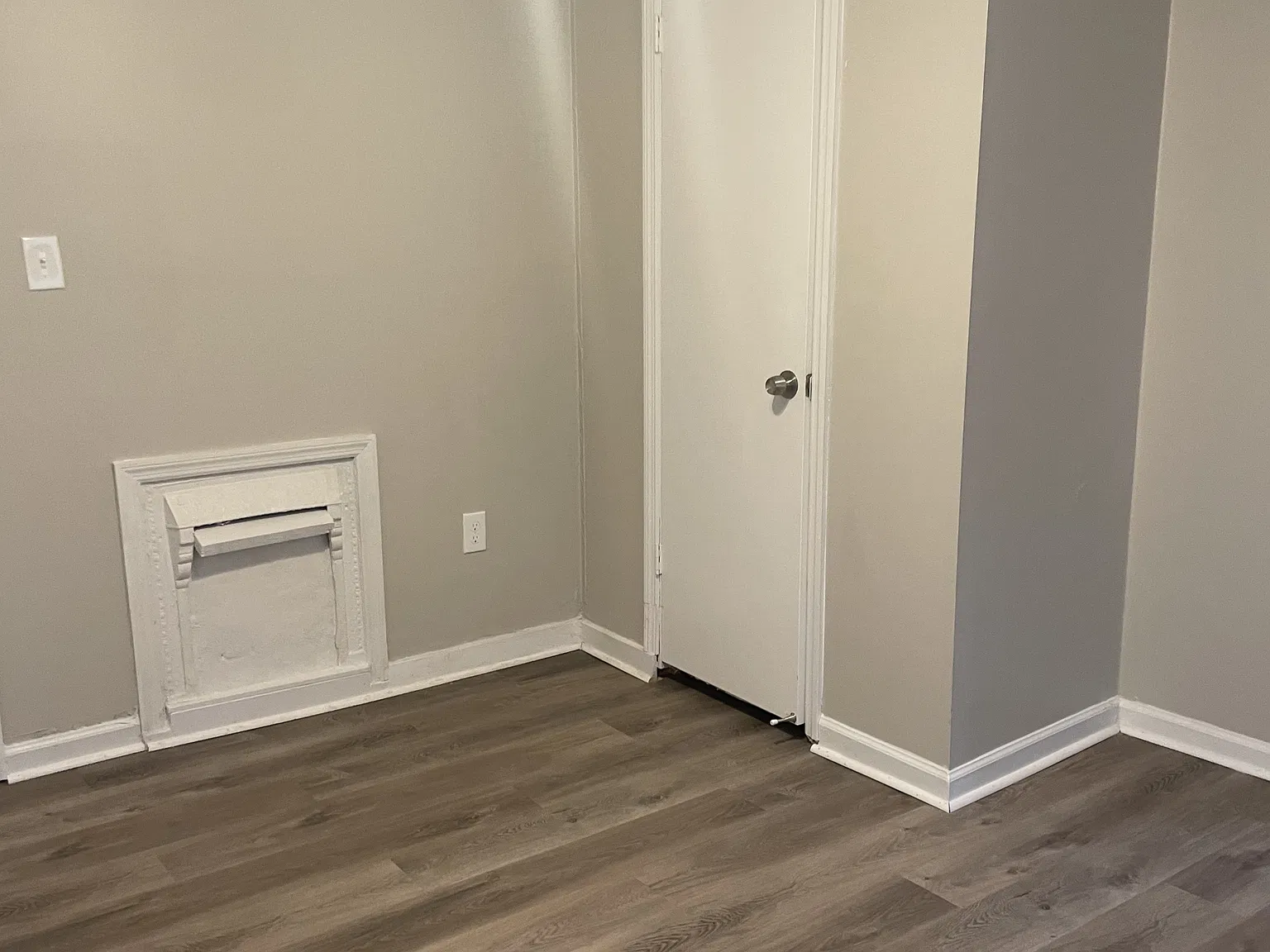 122 Burr Street - 1 — Photo 2