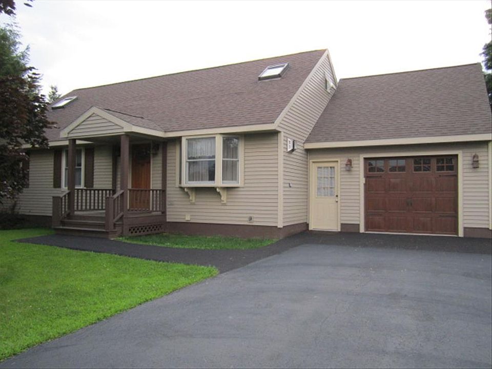 1st image of 27 Russell Dr
