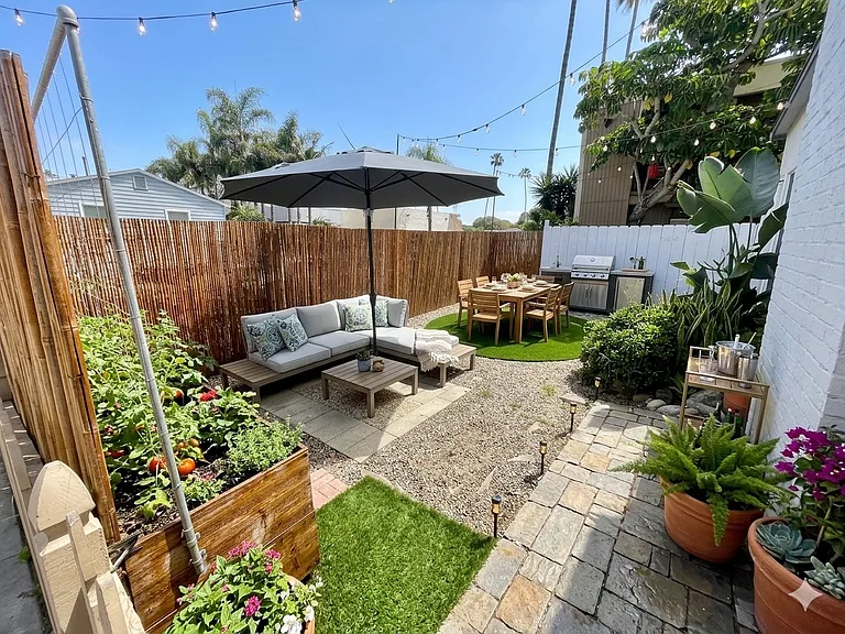 5025 Lotus St #5025 — Photo 16