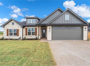 1344 Red Rock Rd, Hewitt, TX 76643