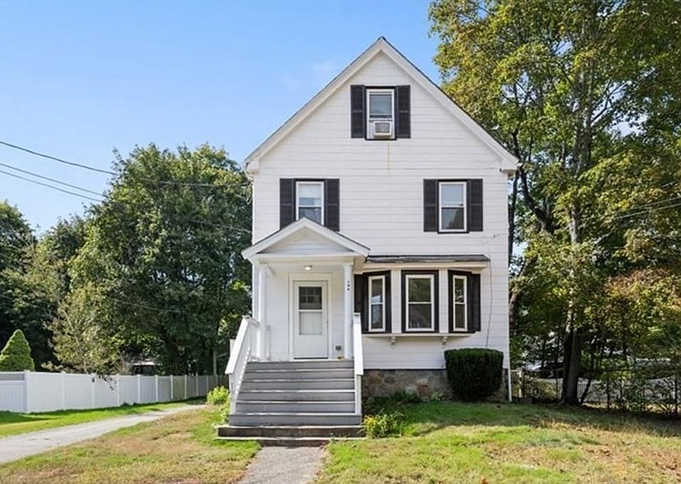 1st image of 196 Myrtle St