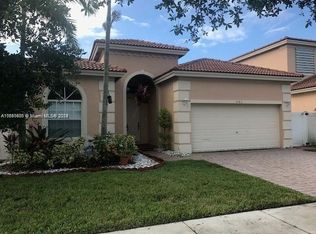 3742 NE 16th St, Homestead, FL 33033