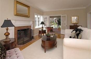 2nd image of 330 Sonora Dr