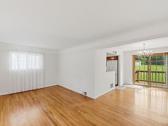 5th image of 5551 Antoninus Dr