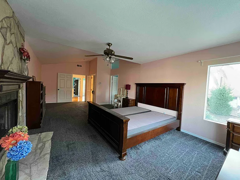 23 Willowbrook Ln — Photo 4