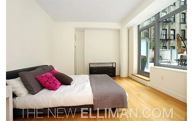 Sold by Douglas Elliman | media 18