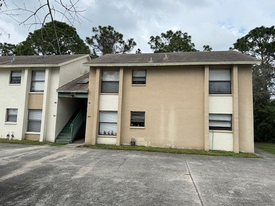 1st image of 341 Mercury Ave SE APT 204