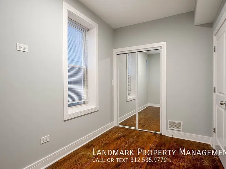 2353 W 18th Pl #2F — Photo 10