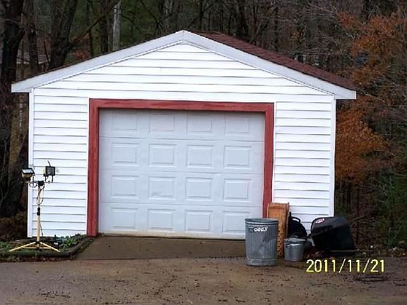 2nd image of 122 Hillhaven Dr