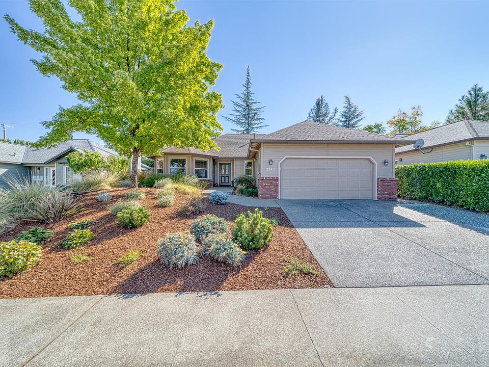 1st image of 2563 Carla Dr