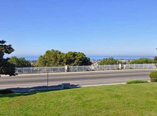 6915 Carnation Dr, Carlsbad, CA 92011