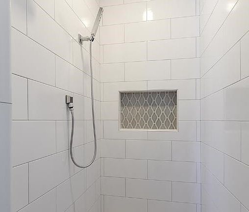 Attention to detail, tile shower