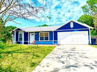 1565 Giles St NW, Palm Bay, FL 32907