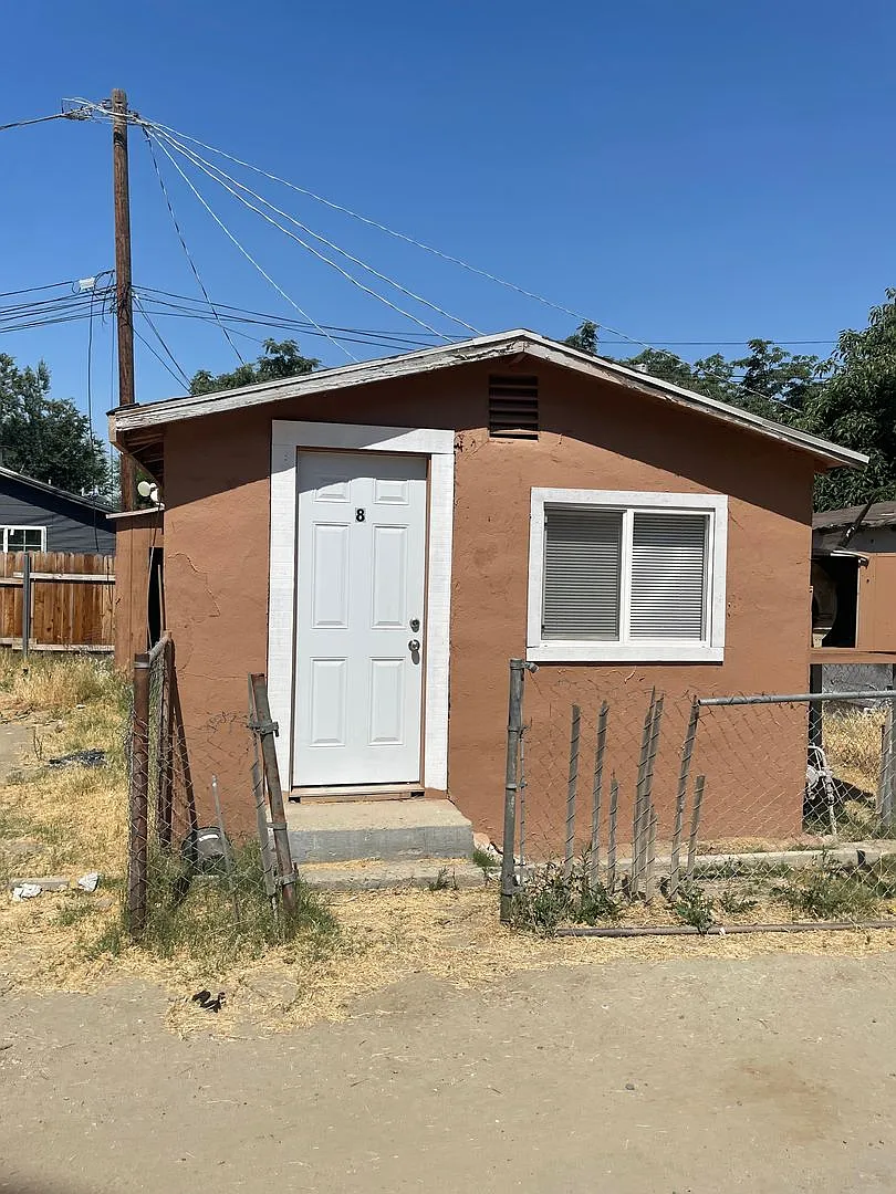 Convenient Living Awaits: Spacious Units Near Essential Amenities and Freeway Access — Photo 1