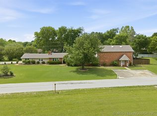 202 Meadow Rd, Ardmore, OK 73401