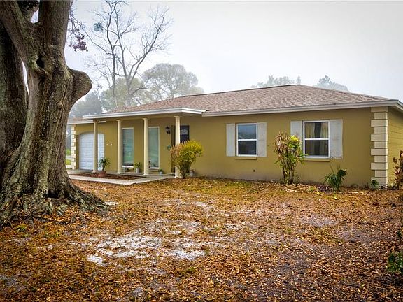 4th image of 7821 Lakeside Blvd