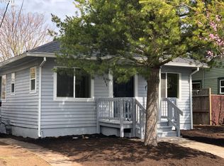 865 NE Jarrett St, Portland, OR 97211